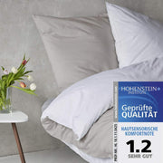 Taupe / White